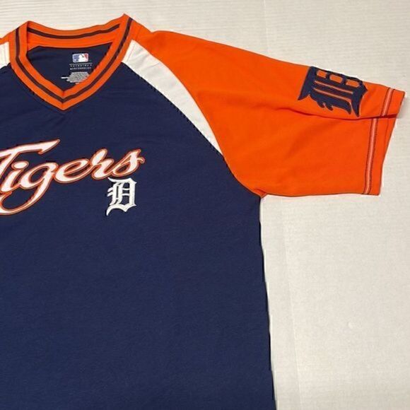 Genuine merchandise Detroit tigers men’s short sleeve knit shirt. Size L. - Picture 3 of 9